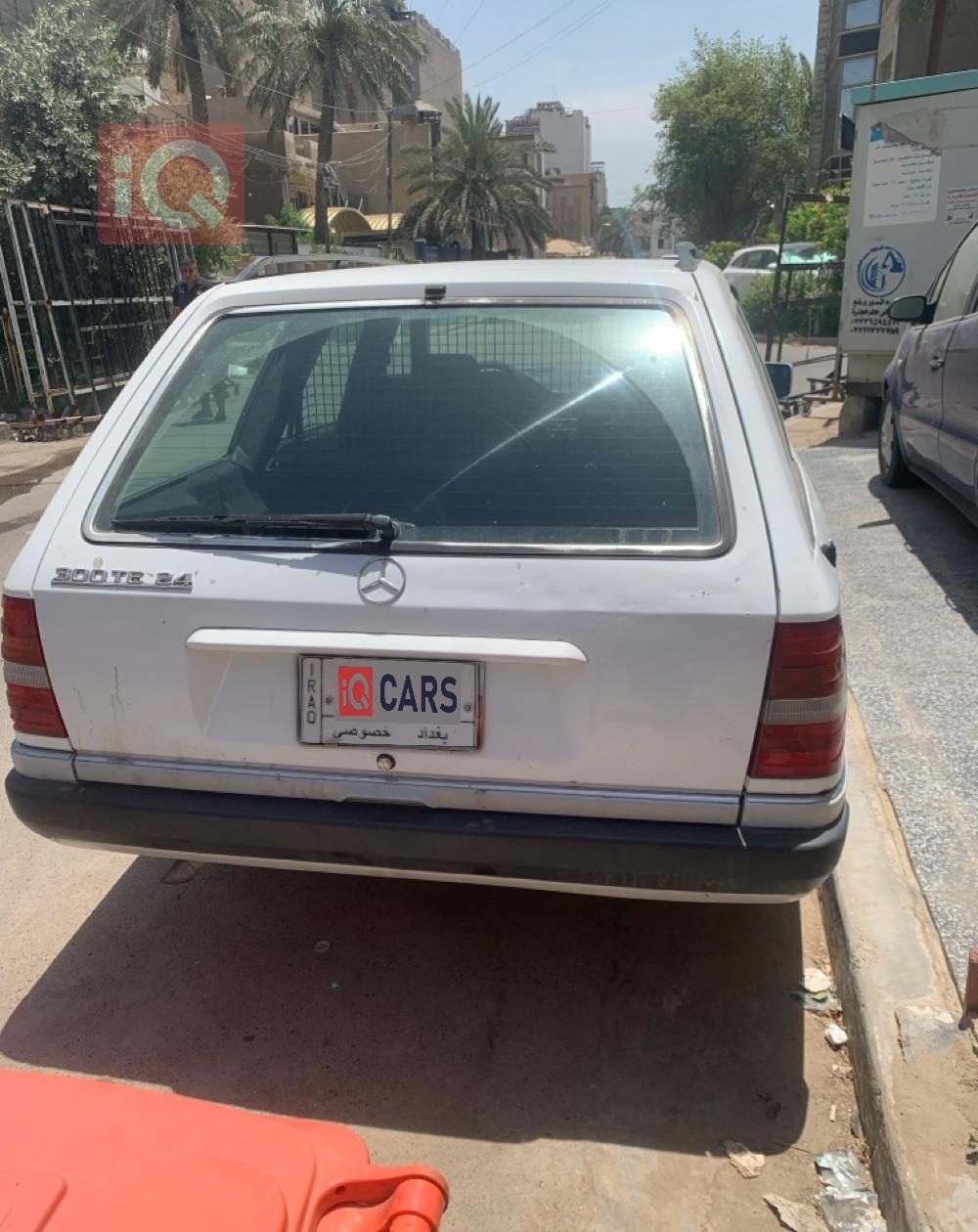مرسيدس بنز E-Class